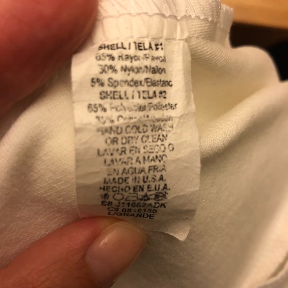 White blazer from Akira Chicago - Picture 4 of 5